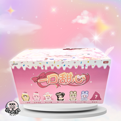 Nommi – A Bite of Sweetheart Series Plush Toy Keychain Blind Box (Random Dessert-Inspired Design)